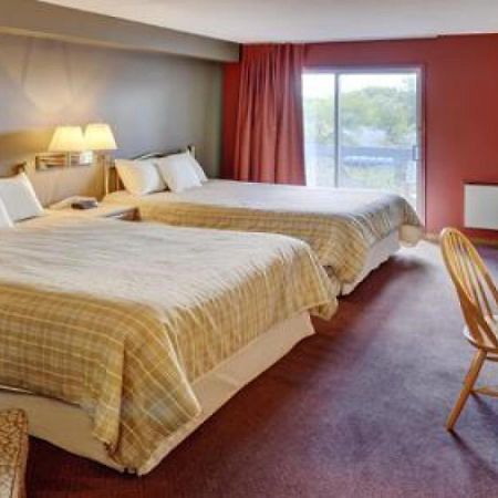 Lakeview Gimli Resort Экстерьер фото